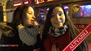 Kız kardeşim sevgilisine uygunsuz video çekerken bana da malzeme çıktı